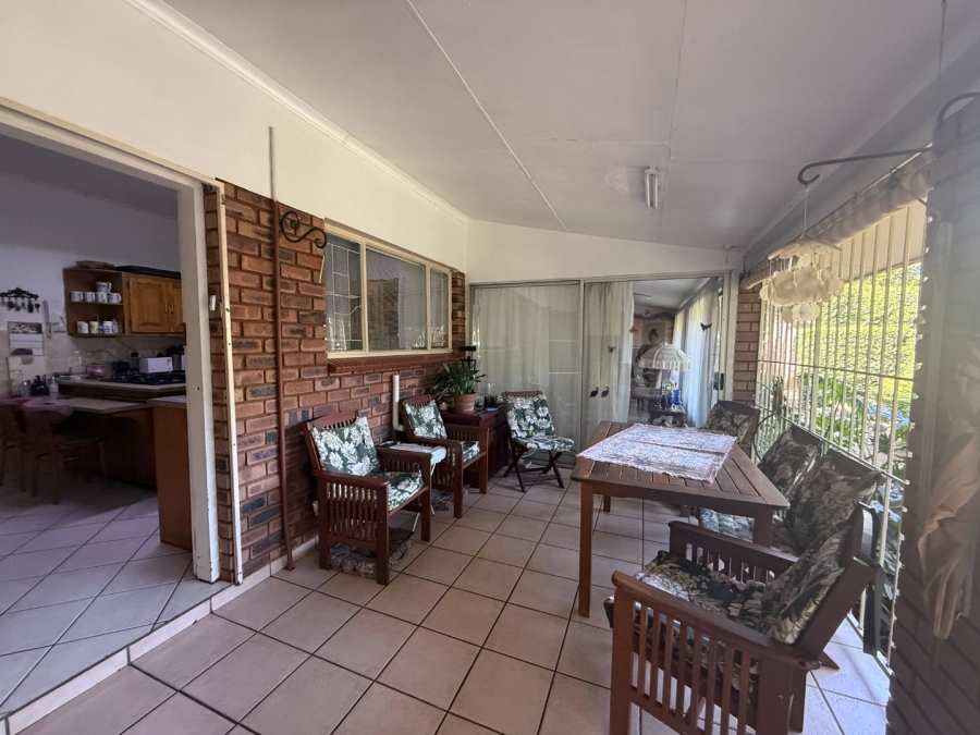 3 Bedroom Property for Sale in Ifafi North West